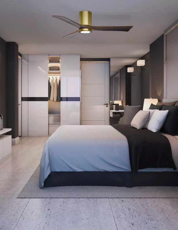 Ventilador de techo Irene 3 Hugger con luz integrada y diseño de tres aspas