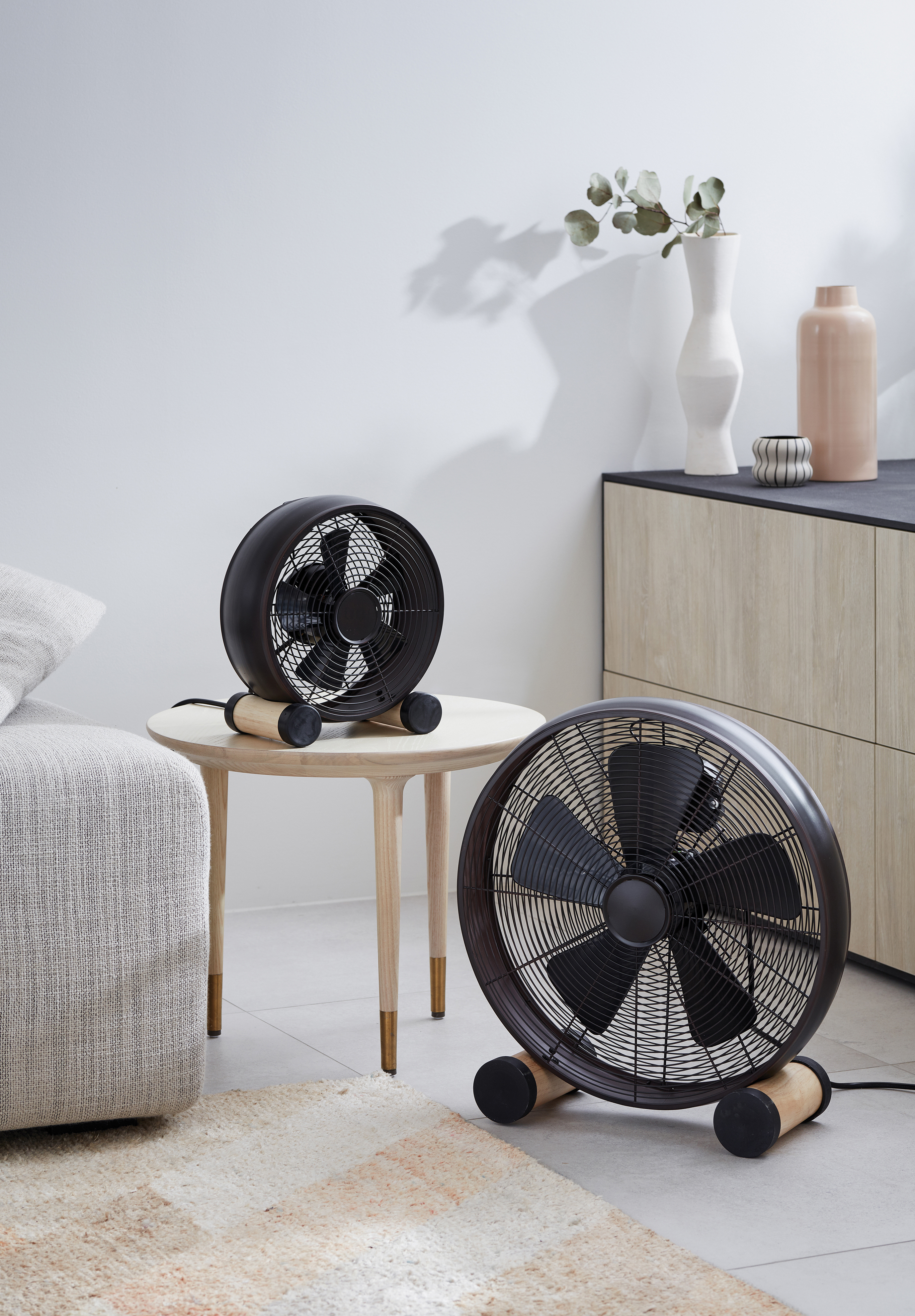 Breeze Bodenventilator, oil-rubbed bronze