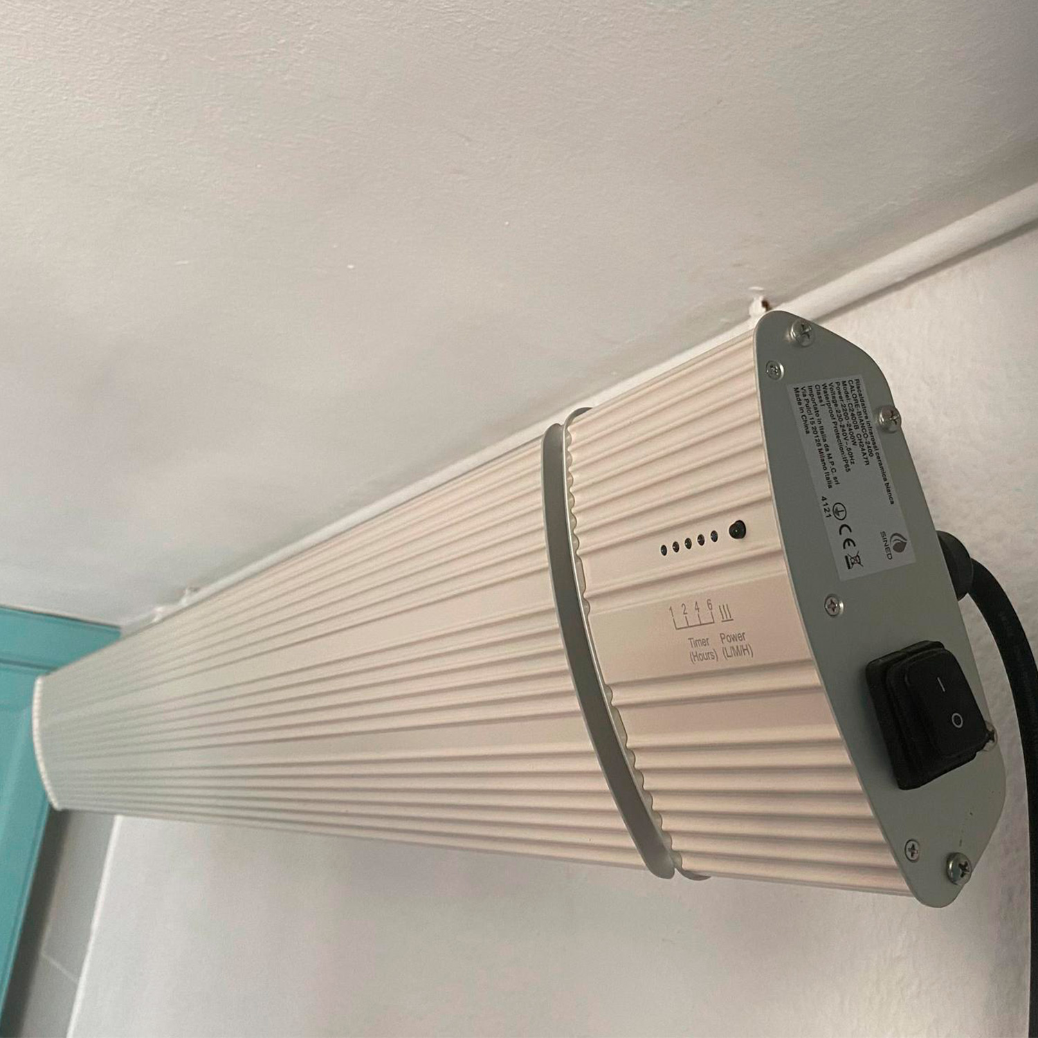 CALORE-BIANCO-1800-4.jpg
